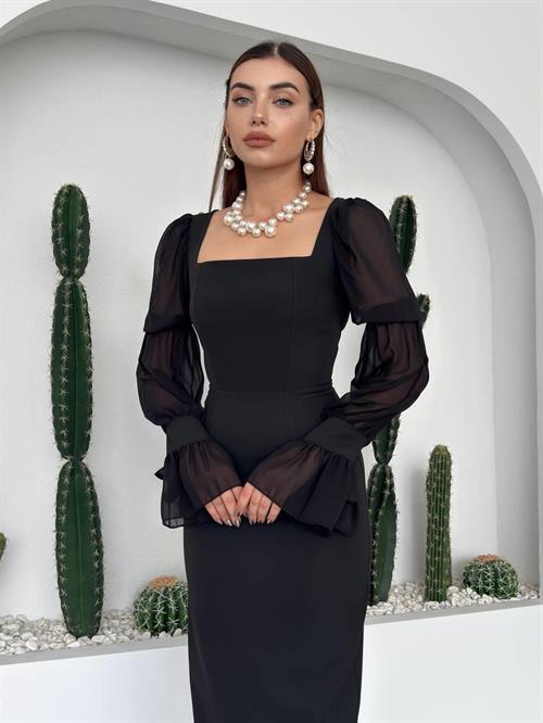 Hare Sleeves Ruffle Detailed Dress
