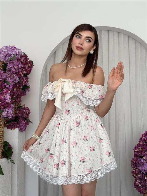 Huma Bow Detailed Dress