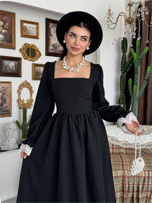 Huyno Lace-Detail Dress