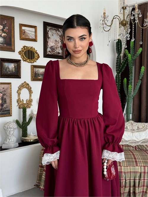 Huyno Lace-Detail Dress