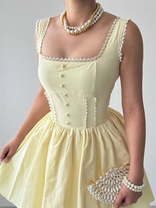 Joyo Button-Detail Dress