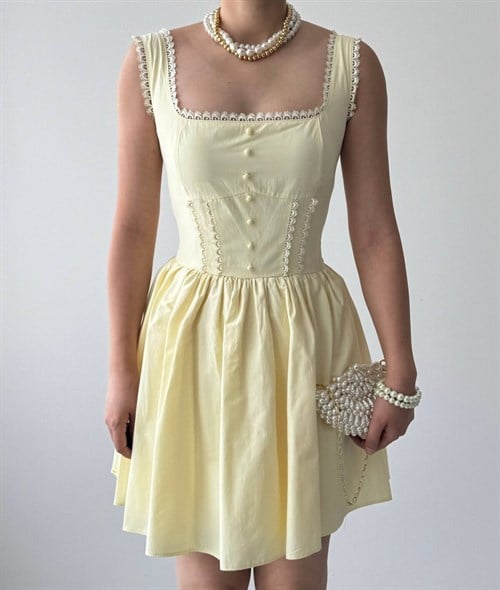 Joyo Button-Detail Dress