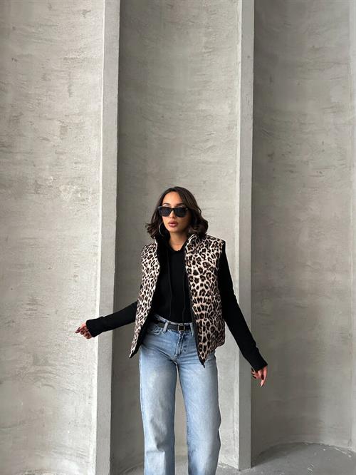 Quilted Wholesale Vest - Leopard