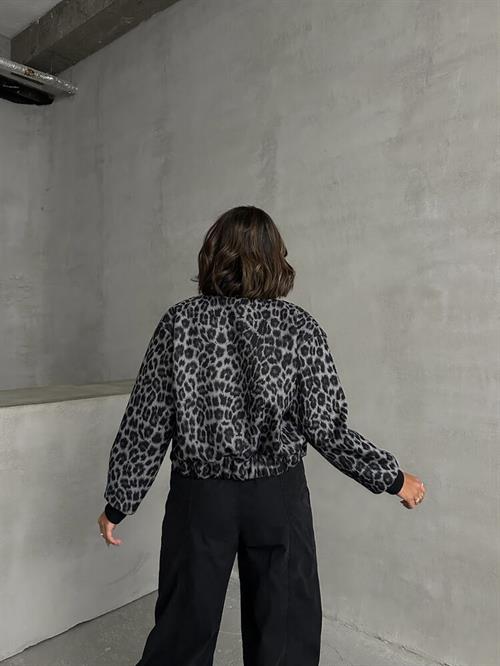 Cashmere Wholesale Coat - Gray Leopard