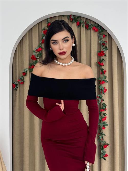 Wholesale Leonidas Madonna collar dress