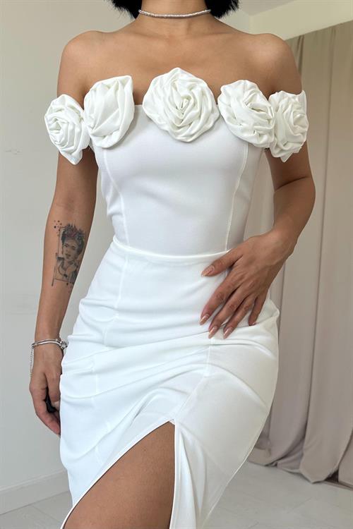 Wholesale White Madonna Collar Rose Dress