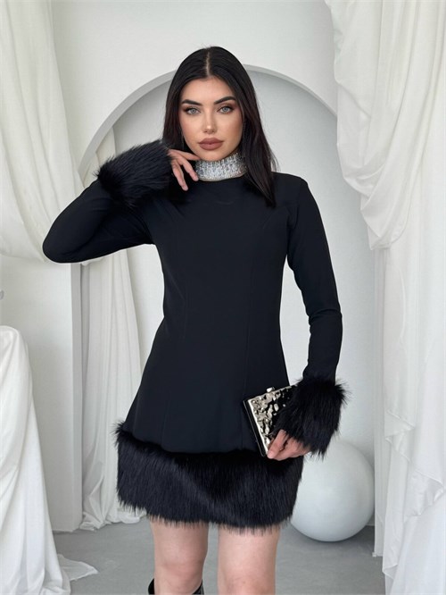 Maşuk Fur-Detail Dress