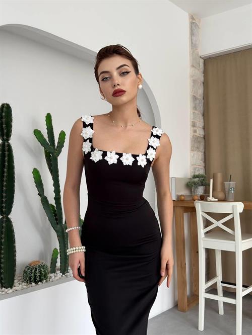 Ming Flower Detailed Dress