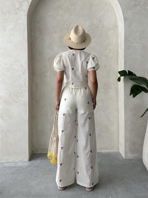 Wholesale Trousers With Embroidery - Stone | Toshow