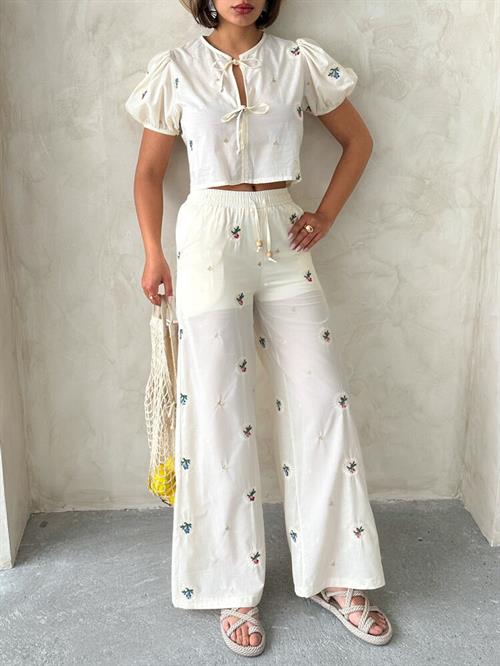 Wholesale Trousers With Embroidery - Stone | Toshow