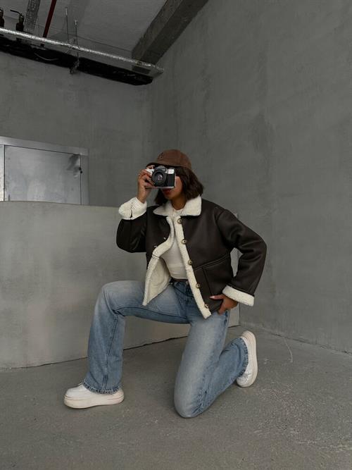 Wholesale Coat with Nubuck Fur Collar - Khaki Cream