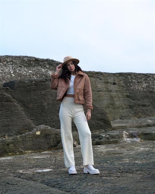 Wholesale Coat with Nubuck Fur Collar - Mink Mink