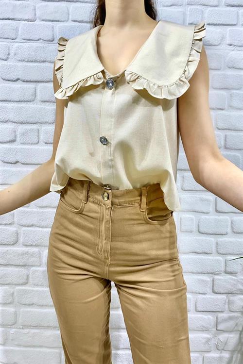 Wholesale Baby Collar Blouse with Buttons on the Front - Beige