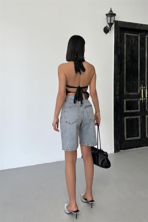 Wholesale Mid-Size Denim Shorts