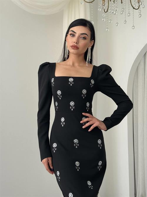 Pera Stone Detailed Dress