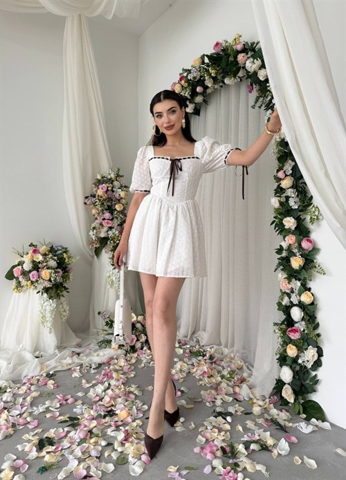 Preas Dress with Ribbon Detail