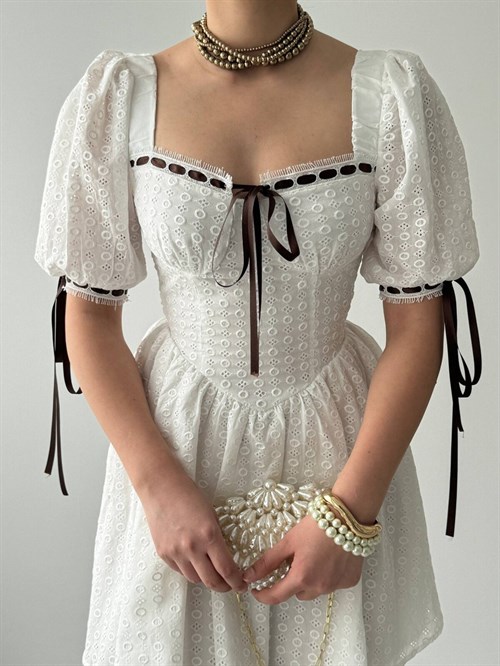 Preas Dress with Ribbon Detail