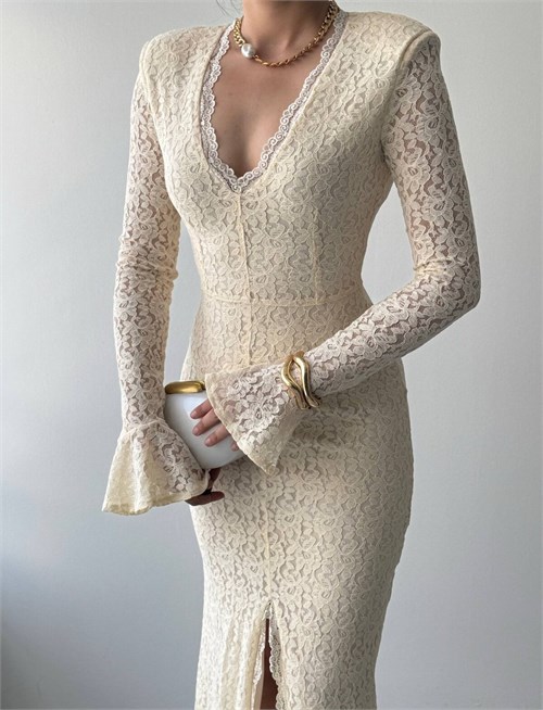 Ruyon Dress with Slit Detail