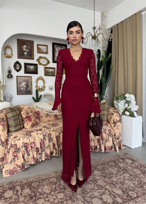 Ruyon Dress with Slit Detail