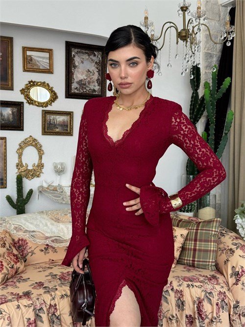 Ruyon Dress with Slit Detail