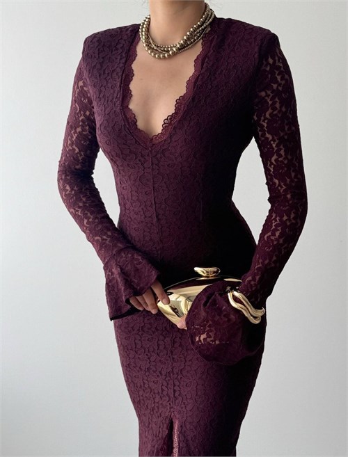 Ruyon Dress with Slit Detail