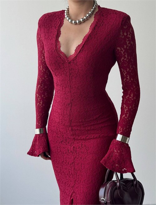 Ruyon Dress with Slit Detail