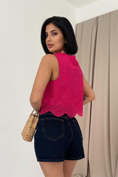 Wholesale Zero Sleeve Brode Blouse - Fuchsia