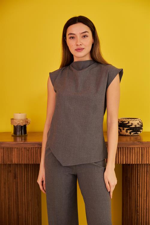 Wholesale Gray Buttoned Back Blouse Suit