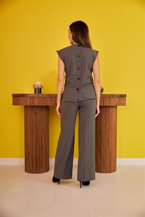 Wholesale Gray Buttoned Back Blouse Suit