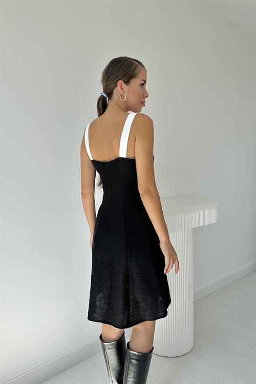 Toptan Siyah Ekru Süs Cepli Askılı Elbise