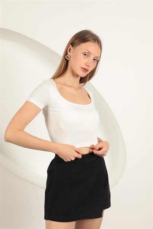 Strawberry Viscose Fabric U Neck Blouse-Ecru