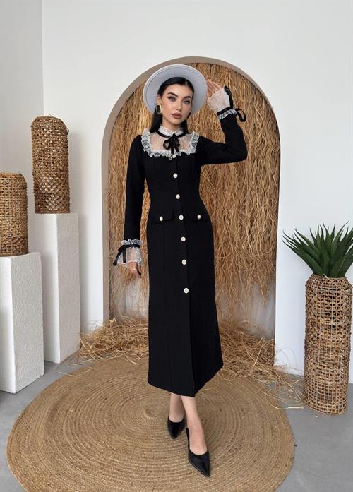 Stro Lace Detailed Dress