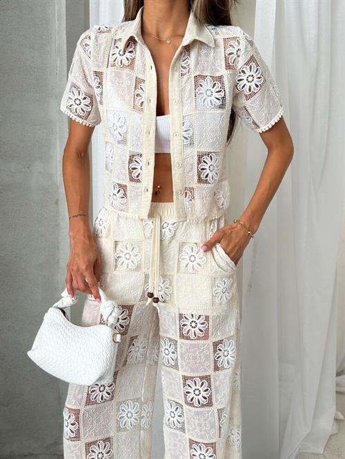 Cream Lace Wholesale Shirt