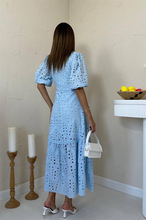 Toptan Bebe Mavi Büzgü Detaylı Dantelli Brode Elbise