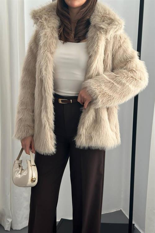 Wholesale Beige Faux Fur Coat
