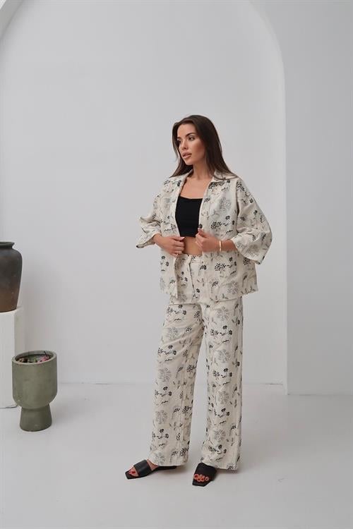 Wholesale Beige Embroidered Linen Set