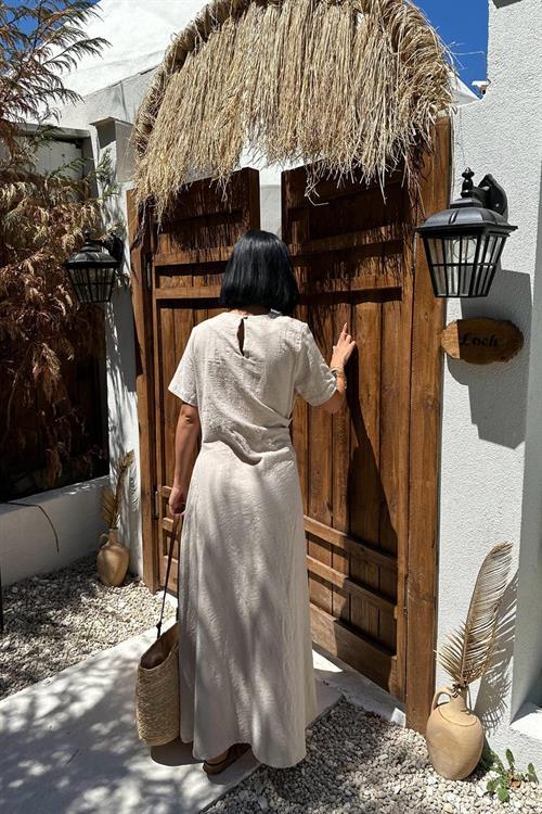 Toptan Bej Pileli Bisiklet Yaka Elbise