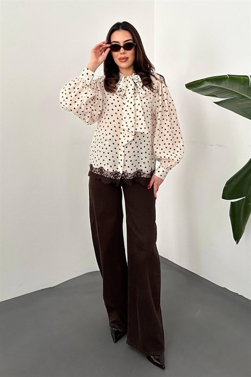 Toptan Bej Puantiyeli Dantelli Gömlek