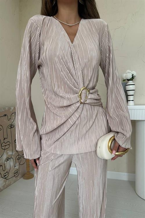 Wholesale Beige Buckle Detailed Pleated Set