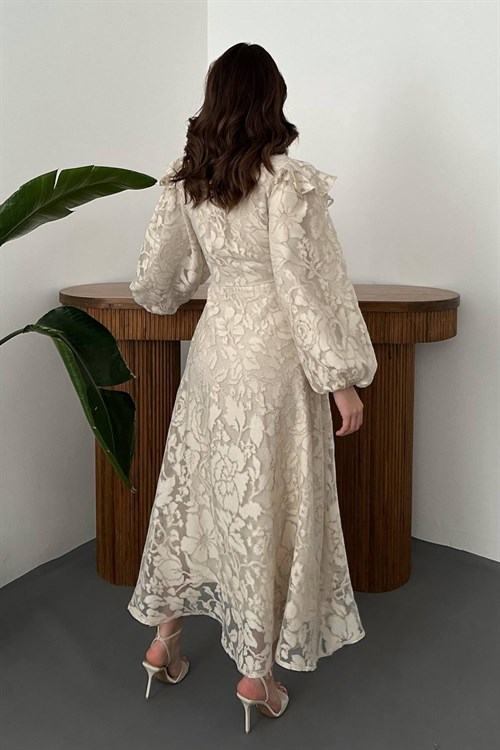 Toptan Bej Yakası Fular Detaylı Elbise