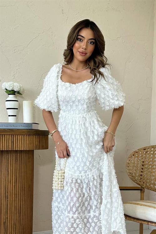 Toptan Beyaz Balon Kollu Fırfırlı Elbise