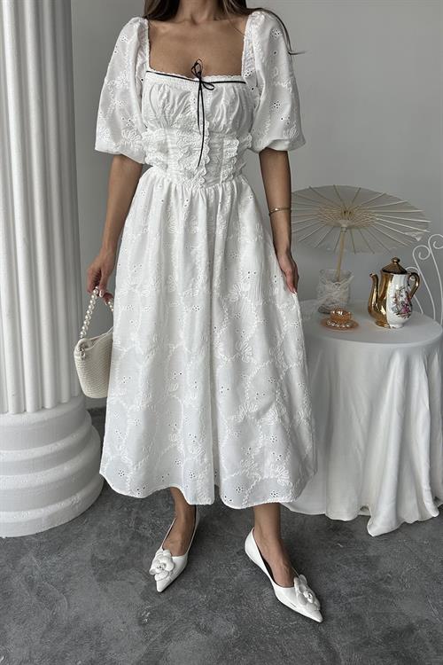 Toptan Beyaz Dantel Detaylı Brode Elbise