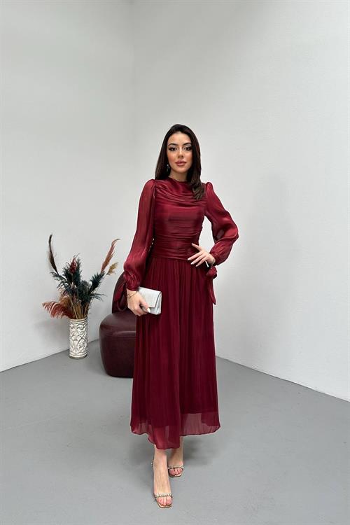 Toptan Bordo Büzgü Detaylı Manşeti Kuşaklı Elbise