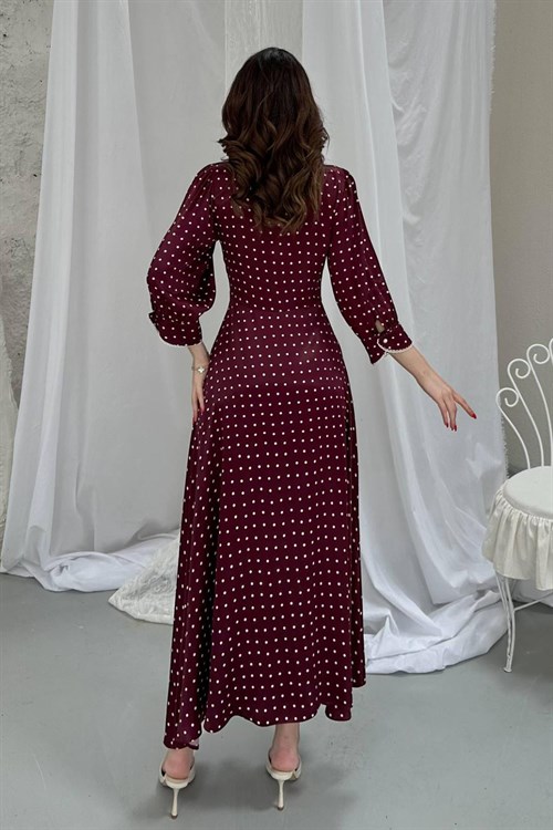 Toptan Bordo Önü Patlı Puantiyeli Elbise