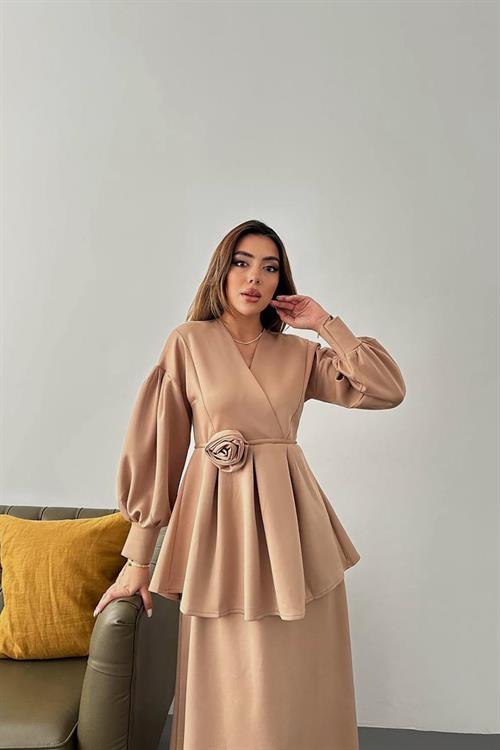 Wholesale Camel Rose Detailed Set