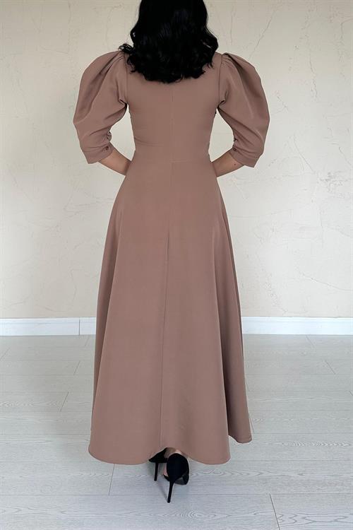 Toptan Camel Ön Dekolteli Fiyonk Garnili Uzun Elbise