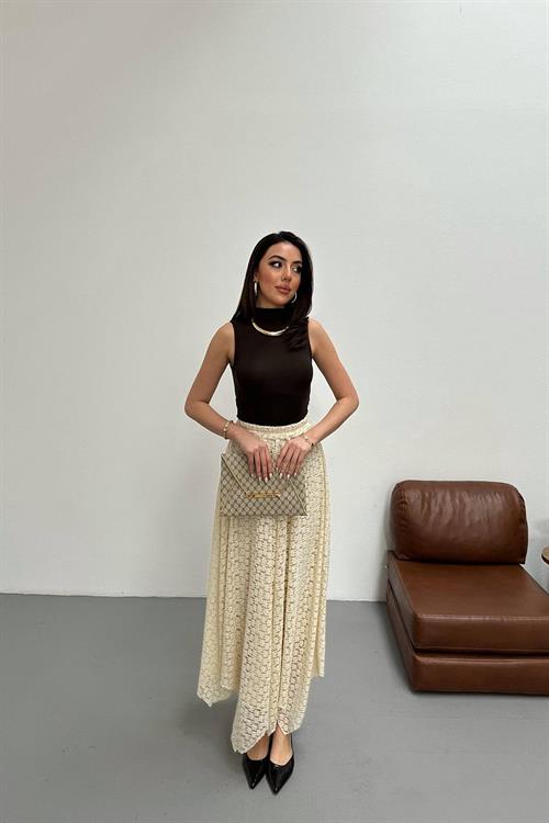 Wholesale Ecru Lace Skirt
