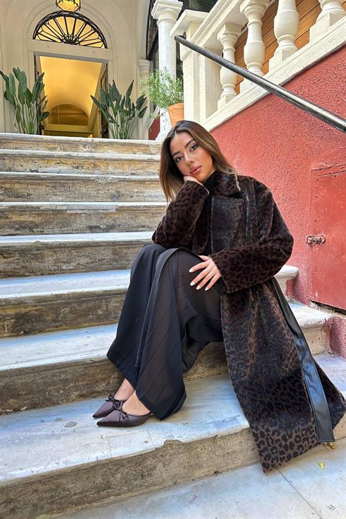 Wholesale Khaki Coat with Leather Belt