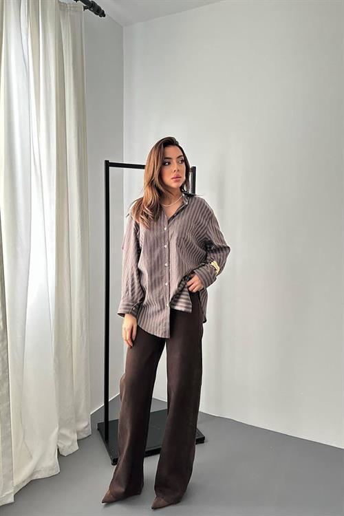 Wholesale Brown Striped Loose-Fit Shirt