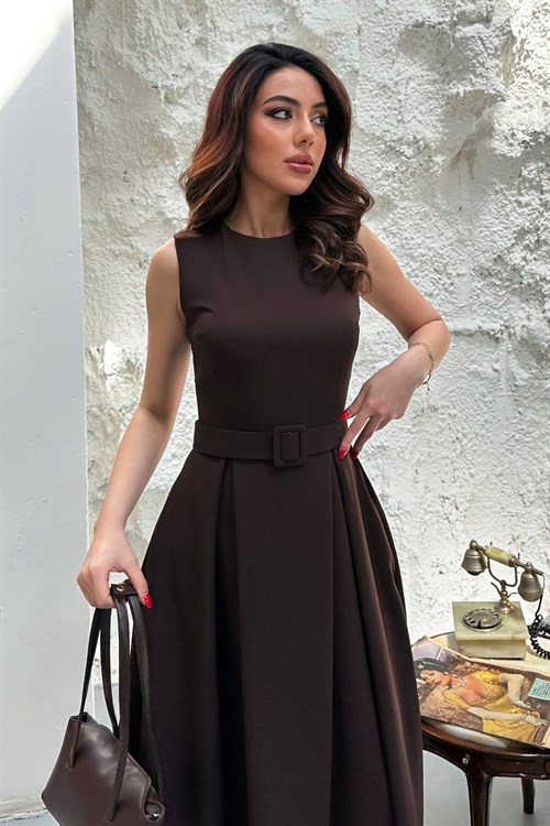 Toptan Kahverengi Halter Yaka Kloş Elbise